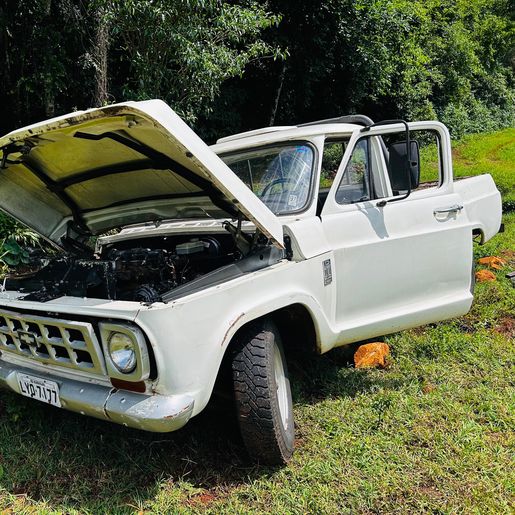 PM recupera caminhonete furtada em Maravilha e prende suspeito em SMO