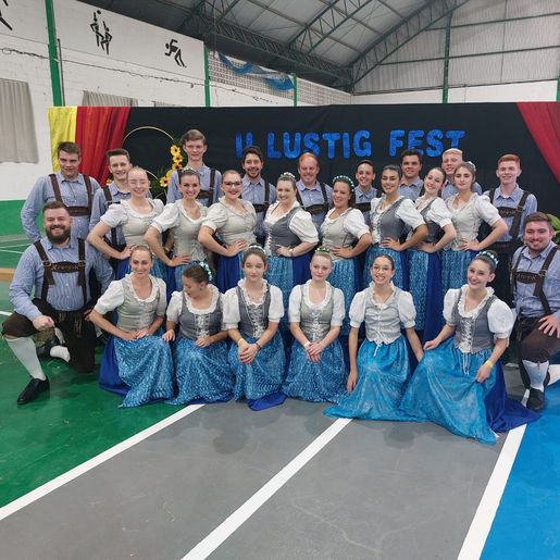 2ª Lustig Fest reúne grupos folclóricos da região em Iporã do Oeste