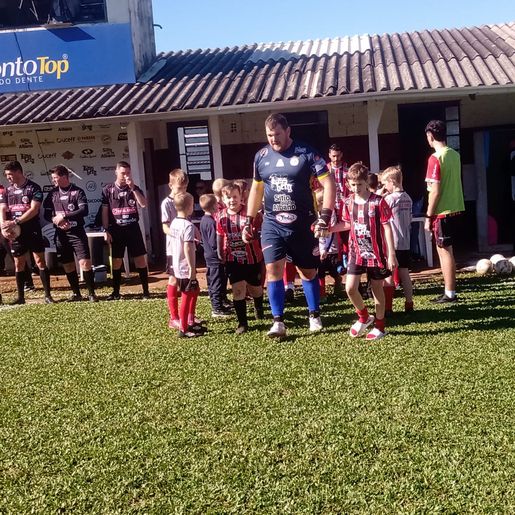 Cometa deixa escapar vitória na Montanha