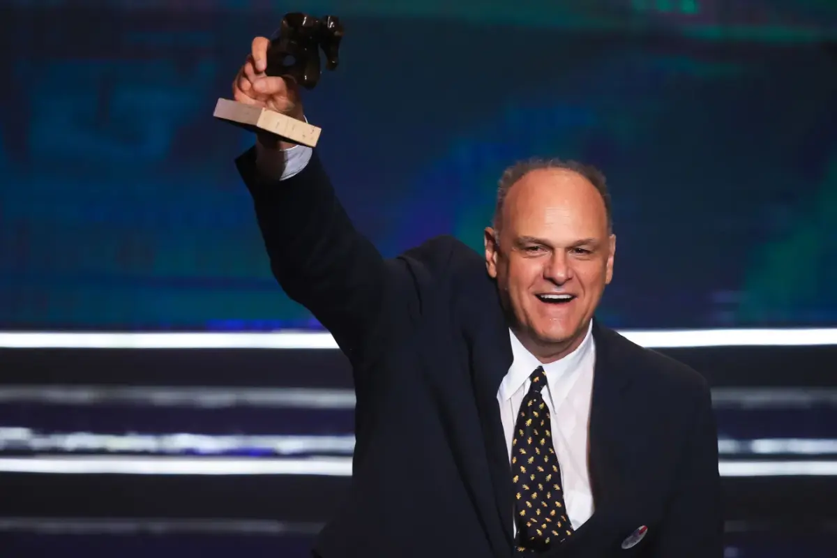 Morre Oscar Schmidt, lenda do basquete brasileiro