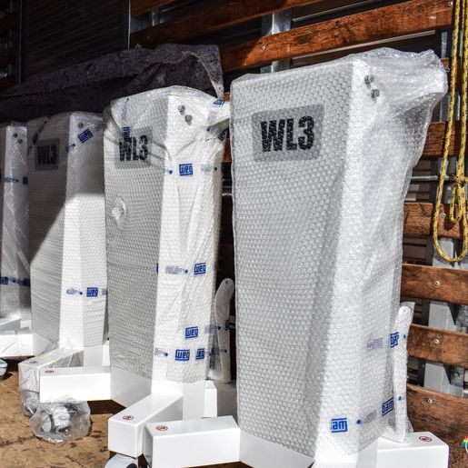 VÍDEO: Governo de SC entrega 10 respiradores para o Hospital Regional