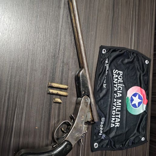 Polícia Militar apreende arma de fogo no interior de Iraceminha