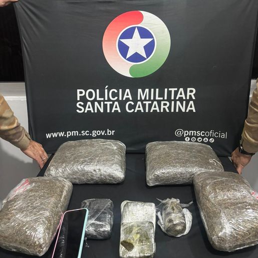 Dois são presos por tráfico de drogas durante operação da PM em São Miguel do Oeste