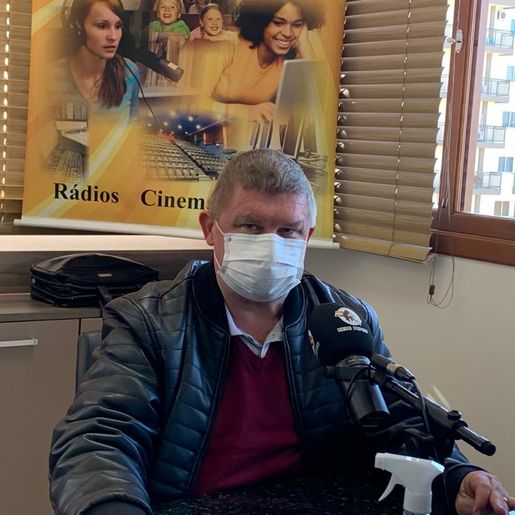 Prefeito de Itapiranga anuncia pavimentação asfáltica e construção de ponte no interior