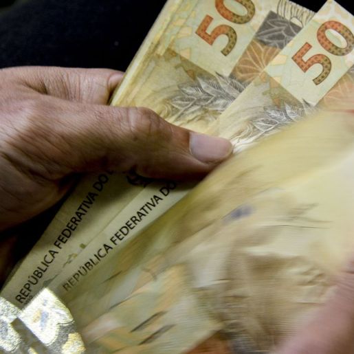 Bancos dão desconto de até 96% para limpar o nome no Desenrola