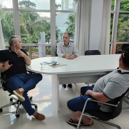 Programa “Fale com o Prefeito” atende 38 moradores e reúne pedidos por obras e melhorias em SMO