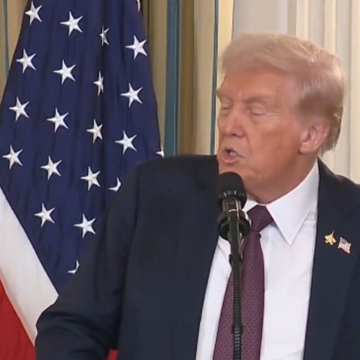 Senado dos EUA aprova projeto que tenta derrubar tarifas de Trump contra o Brasil