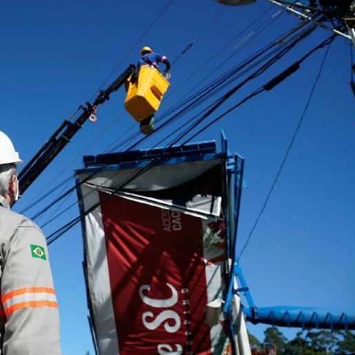 VÍDEO: Governo de SC prorroga pagamento de ICMS para atingidos por evento climático