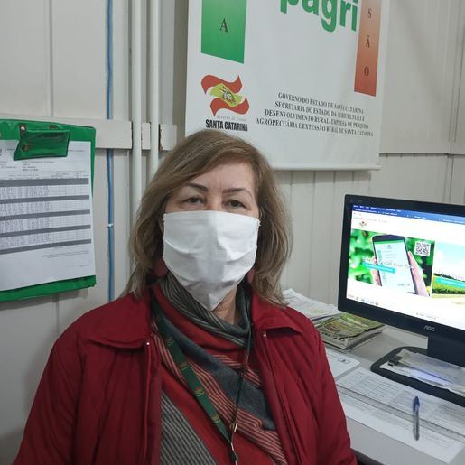 Servidora com 38 anos de Epagri cita avanços e desafios da função