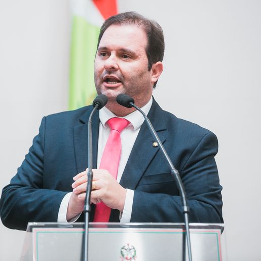 Alesc lança Frente Parlamentar para discutir estudo científico e uso medicinal da cannabis