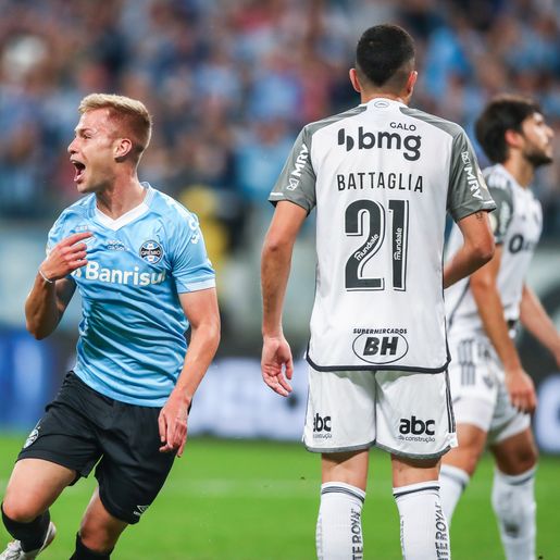 Grêmio vence o Galo na Arena e retoma a vice-liderança do Brasileirão