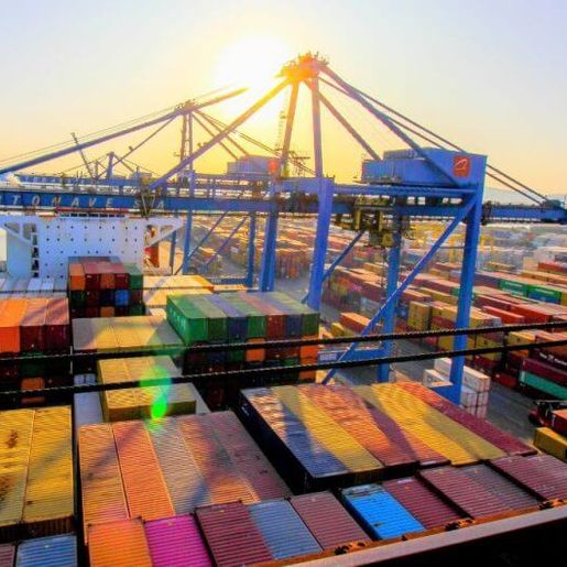 Exportações de SC caem pelo 4° mês seguido com redução da demanda global