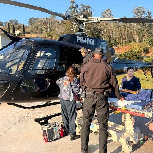 Mulher com suspeita de AVC é levada de helicóptero de Modelo para Chapecó