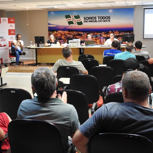 OUÇA: Esportes de SMOeste organiza Campeonato Municipal de Futebol de Campo