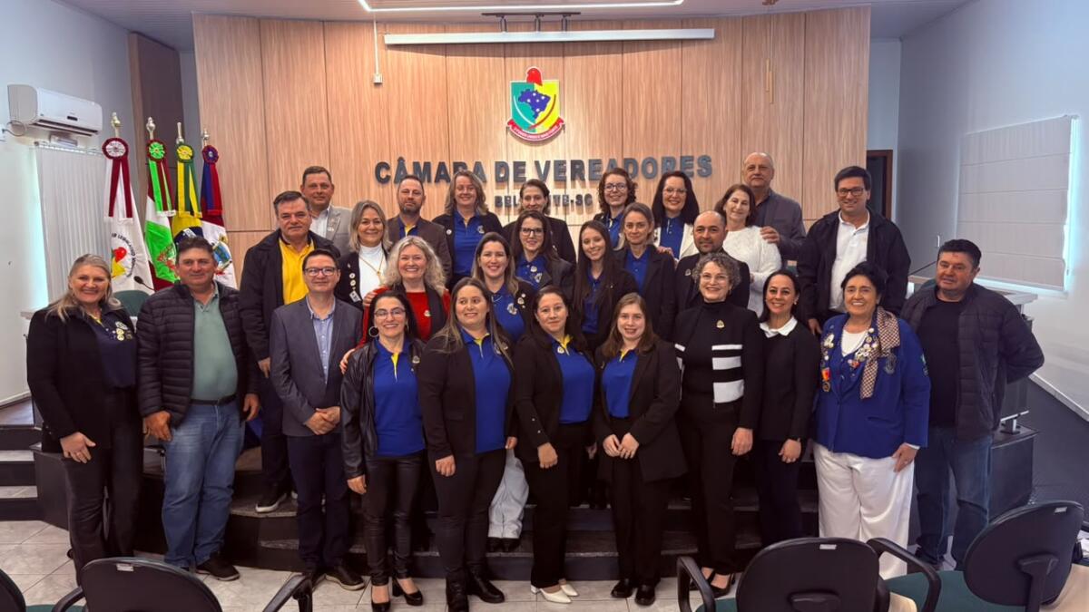Lions Clube de Belmonte empossa nova diretoria e novos associados