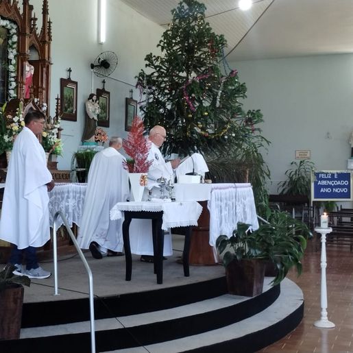 Missa do reencontro movimenta comunidade de Ervalzinho, em São João do Oeste