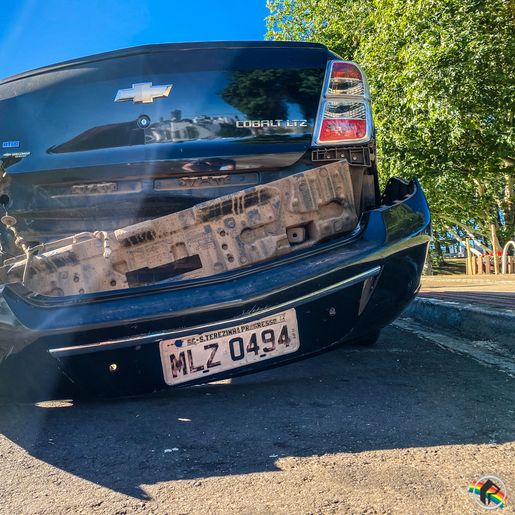 Casal fica ferido em acidente no centro de São Miguel do Oeste