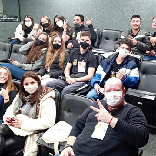 Vereadores mirins de São Miguel do Oeste participam de encontro estadual