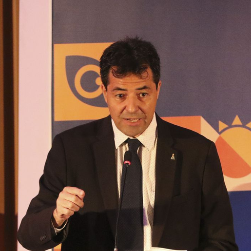 Segundo o Ministro de Minas e Energias, Petrobras irá vender refinarias