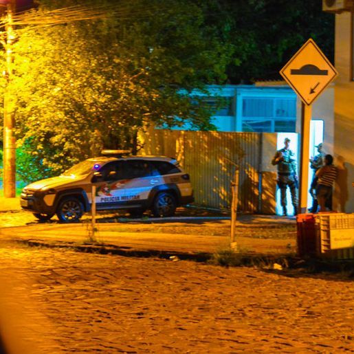 PM prende suspeito de tráfico de drogas em São Miguel do Oeste