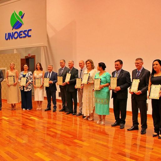 Vereadores e prefeitos eleitos serão empossados nesta quarta-feira