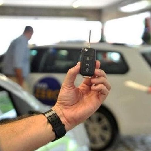 Venda de veículos novos acelera e cresce 20% em SC em 2024