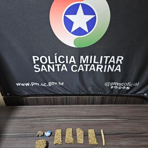 Adolescente é apreendido por tráfico de drogas durante operação da PM em Maravilha