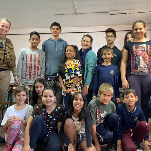 Polícia Militar de Itapiranga realiza palestras para alunos do CRAS