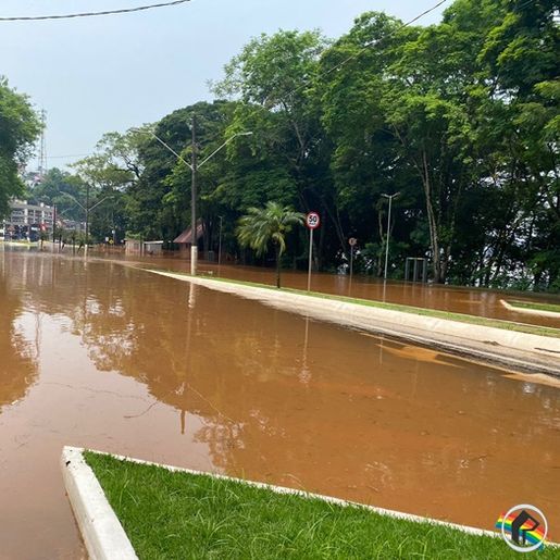 Fotos: Nível do Rio Uruguai ultrapassa 12,50 metros em Itapiranga
