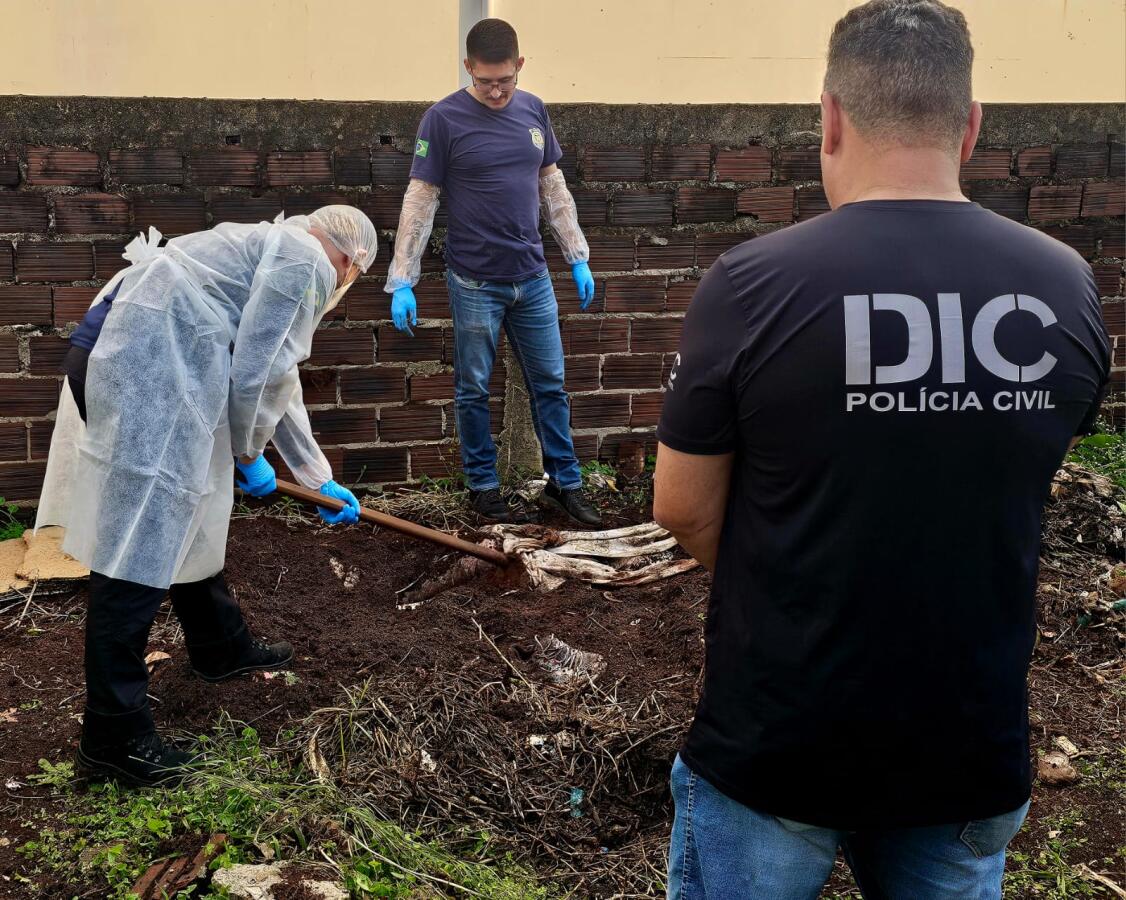 Polícia Civil indicia dois homens por homicídio de idoso encontrado enterrado