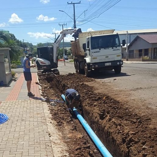 Secretaria de Agricultura de Mondaí prioriza trabalhos de Saneamento e apoio ao produtor rural