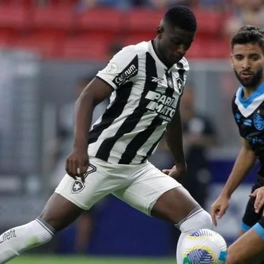 Grêmio segura líder Botafogo e conquista ponto importante na luta contra o Z-4 do Brasileirão
