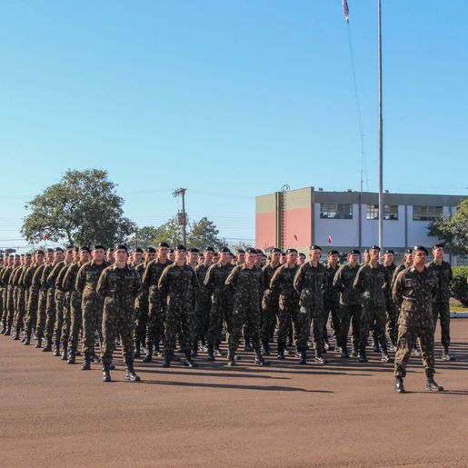 14º RCMec realiza evento em homenagem ao Dia da Cavalaria