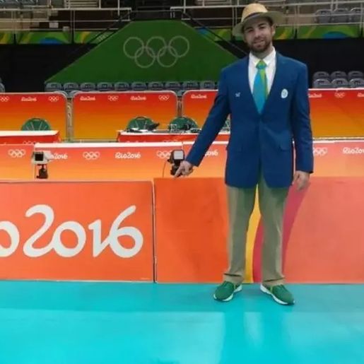 'Foi a minha primeira vez', diz vítima de treinador de vôlei ao denunciar estupro em SC