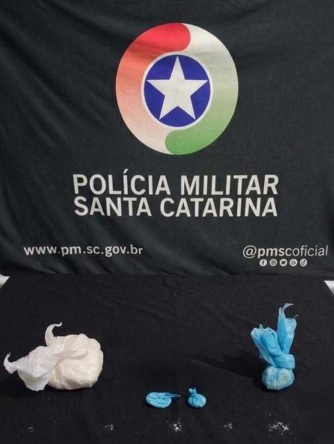 Duas pessoas são presas por tráfico de drogas em SMO