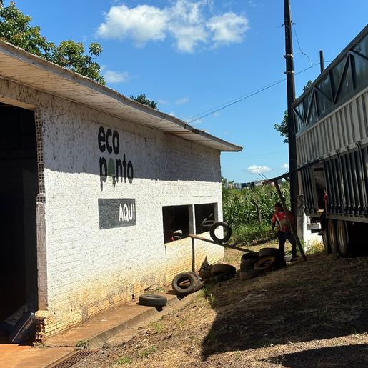 Ameosc destina mais de 1,7 mil pneus recebidos no Ecoponto para reciclagem