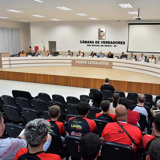 Câmara aprova mudanças no ISS e doações para segurança pública em São Miguel do Oeste
