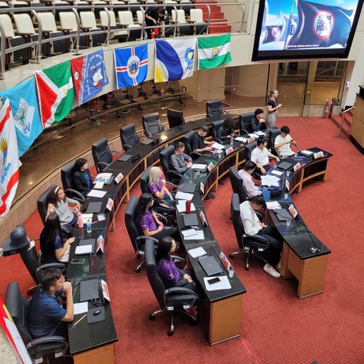 Alunos da Escola Sara Castelhano Kleinkauf de Guaraciaba visitam Alesc