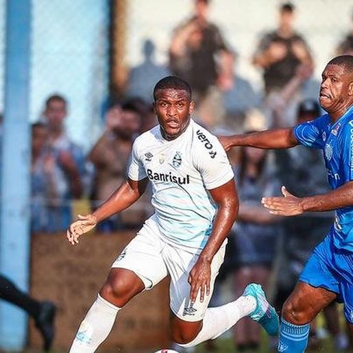 Grêmio empata com Novo Hamburgo, repete atuação ruim e adia avanço no Gauchão