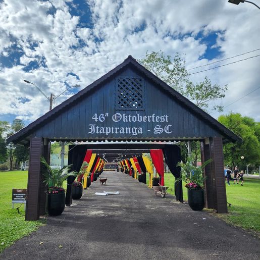 Oktoberfest inicia com expectativa de grande público nos três dias