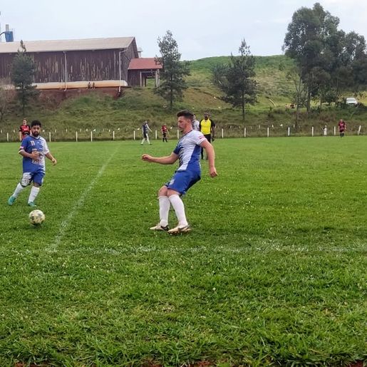 Flamengo volta a vencer e dispara na liderança do campo em Cedro