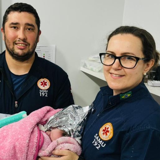 SAMU Itapiranga realiza parto dentro de ambulância