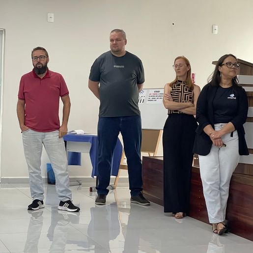 Ameosc debate arrecadação, reforma tributária e desenvolvimento regional