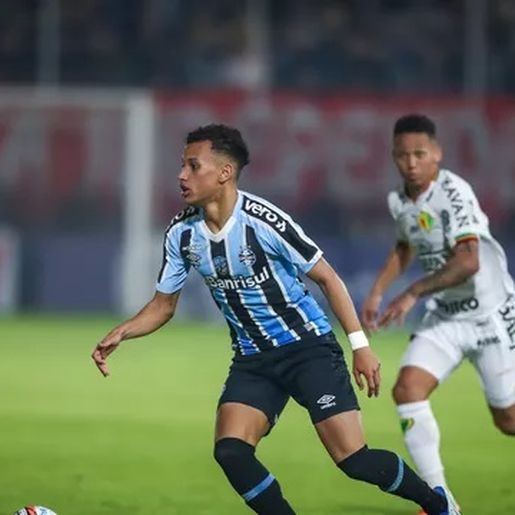 Em duelo equilibrado, Brusque e Grêmio empatam no Augusto Bauer