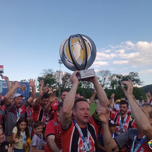 Após 13 anos, Cometa volta a ser campeão do Estadual de Santa Catarina
