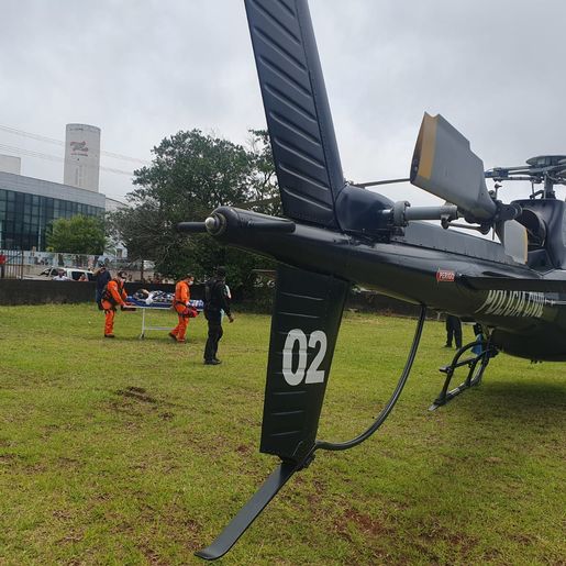 Vítima de AVC, paciente é transferida de SMOeste para Chapecó pelo SAER/SARA