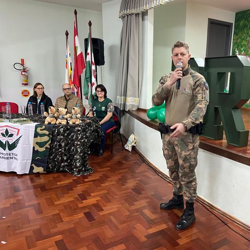 Programa Protetor Ambiental forma 86 alunos em São Miguel do Oeste
