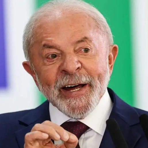 Governo atualiza estado de saúde de Lula após presidente passar por cirurgia