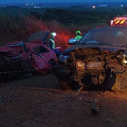 Colisão deixa uma pessoa morta e três gravemente feridas