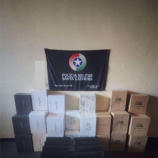 PM intercepta carga irregular de vinhos avaliada em R$ 30 mil em SMO